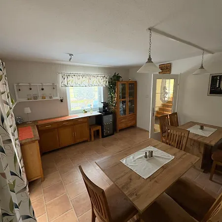 Gaestezimmer Schupanez