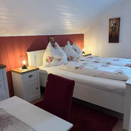 Gaestezimmer Schupanez 3*