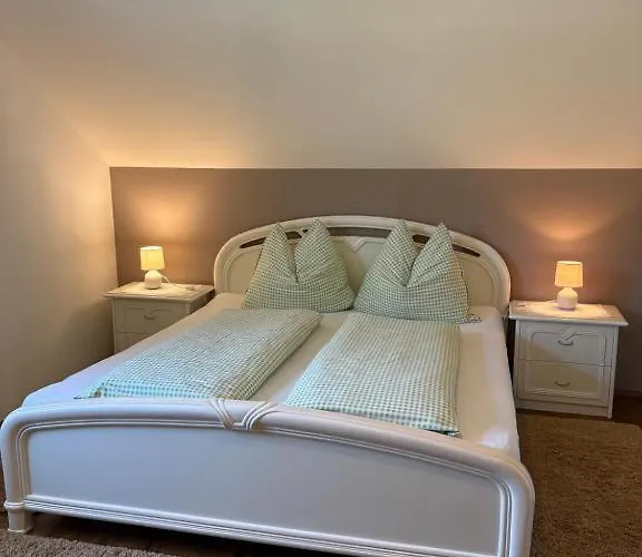 住宿加早餐酒店 Gaestezimmer Schupanez 3*